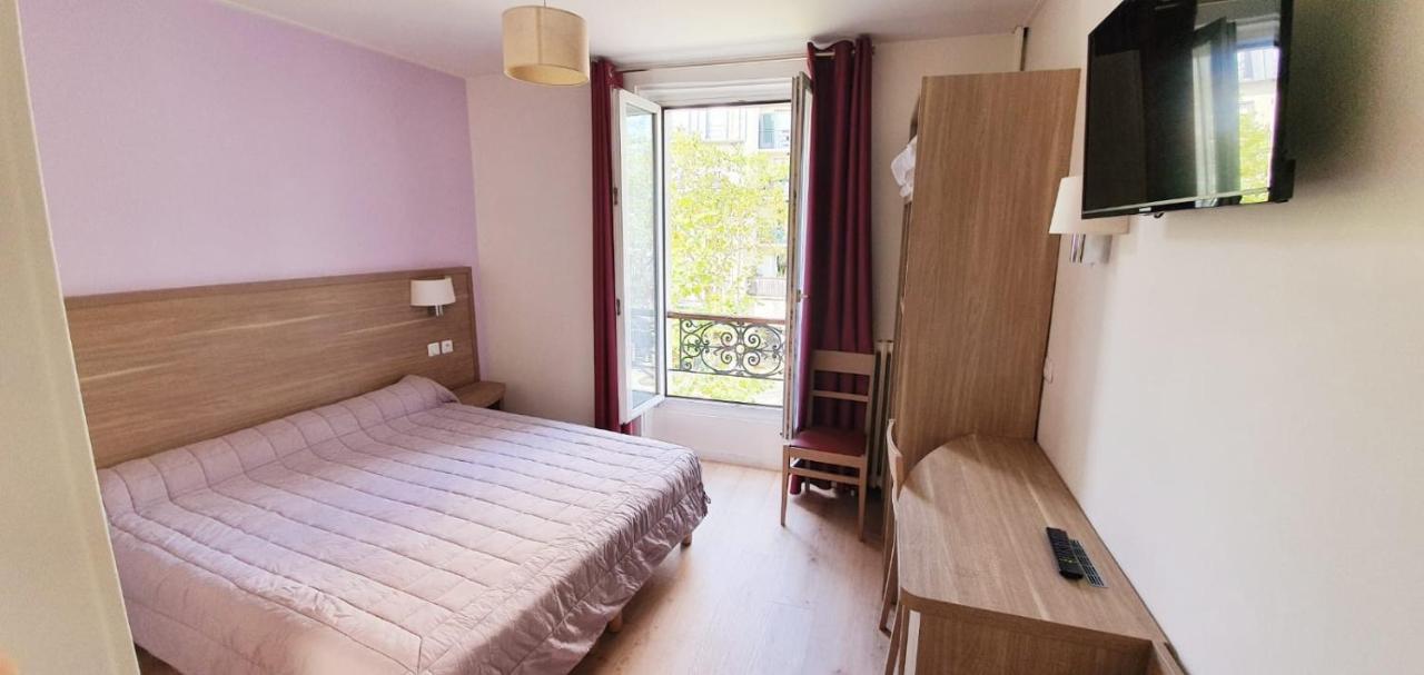Hotel Des Pyrenees - Entre Bastille Et Nation Paris Eksteriør bilde