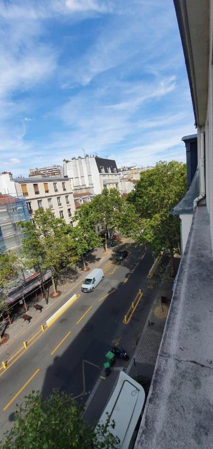 Hotel Des Pyrenees - Entre Bastille Et Nation Paris Eksteriør bilde