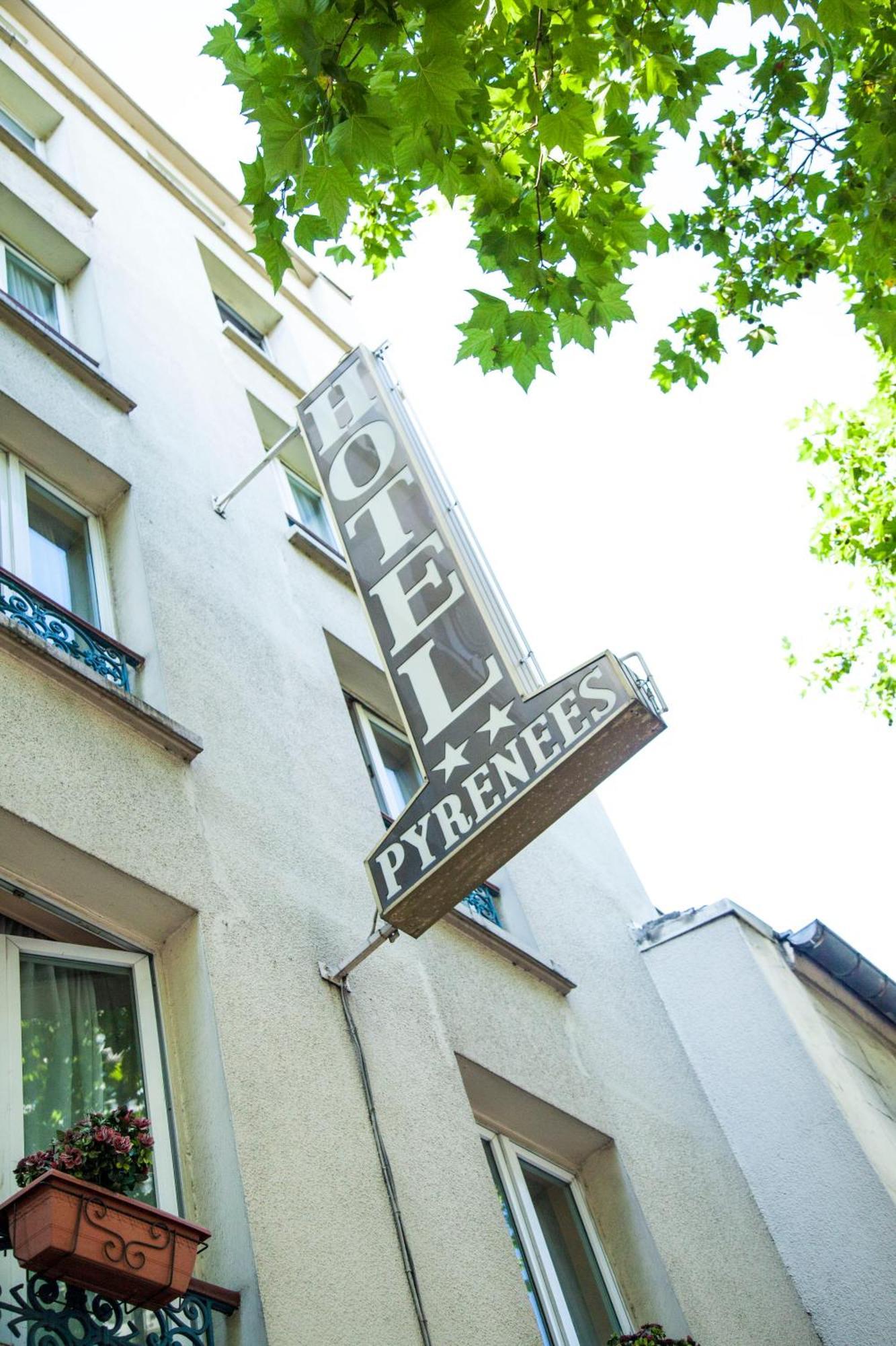 Hotel Des Pyrenees - Entre Bastille Et Nation Paris Eksteriør bilde